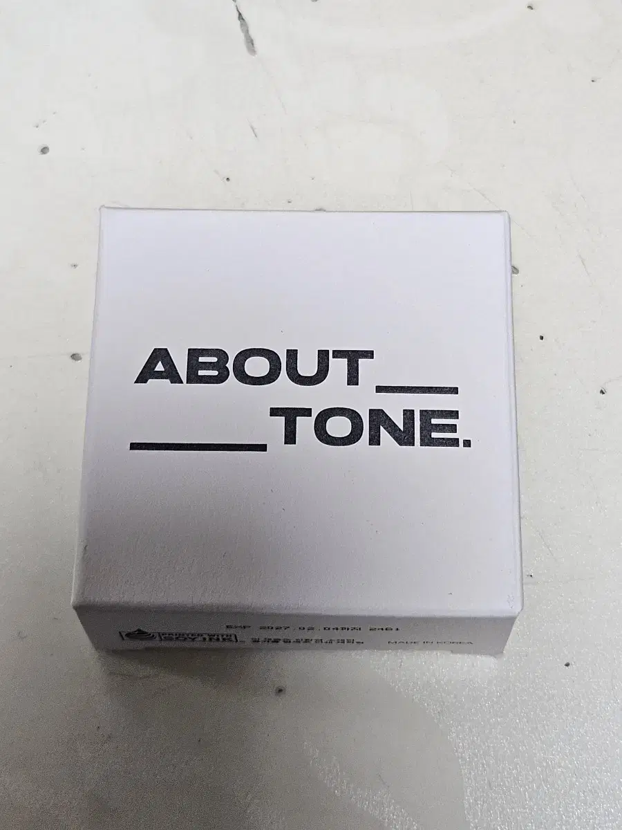 AboutTone Blur Powder Pact (Unsealed)