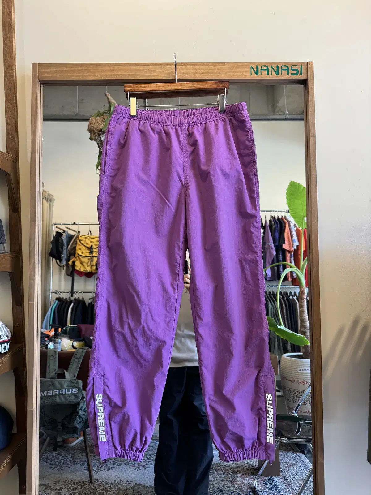 [S] Supreme Warm-Up Pants Purple