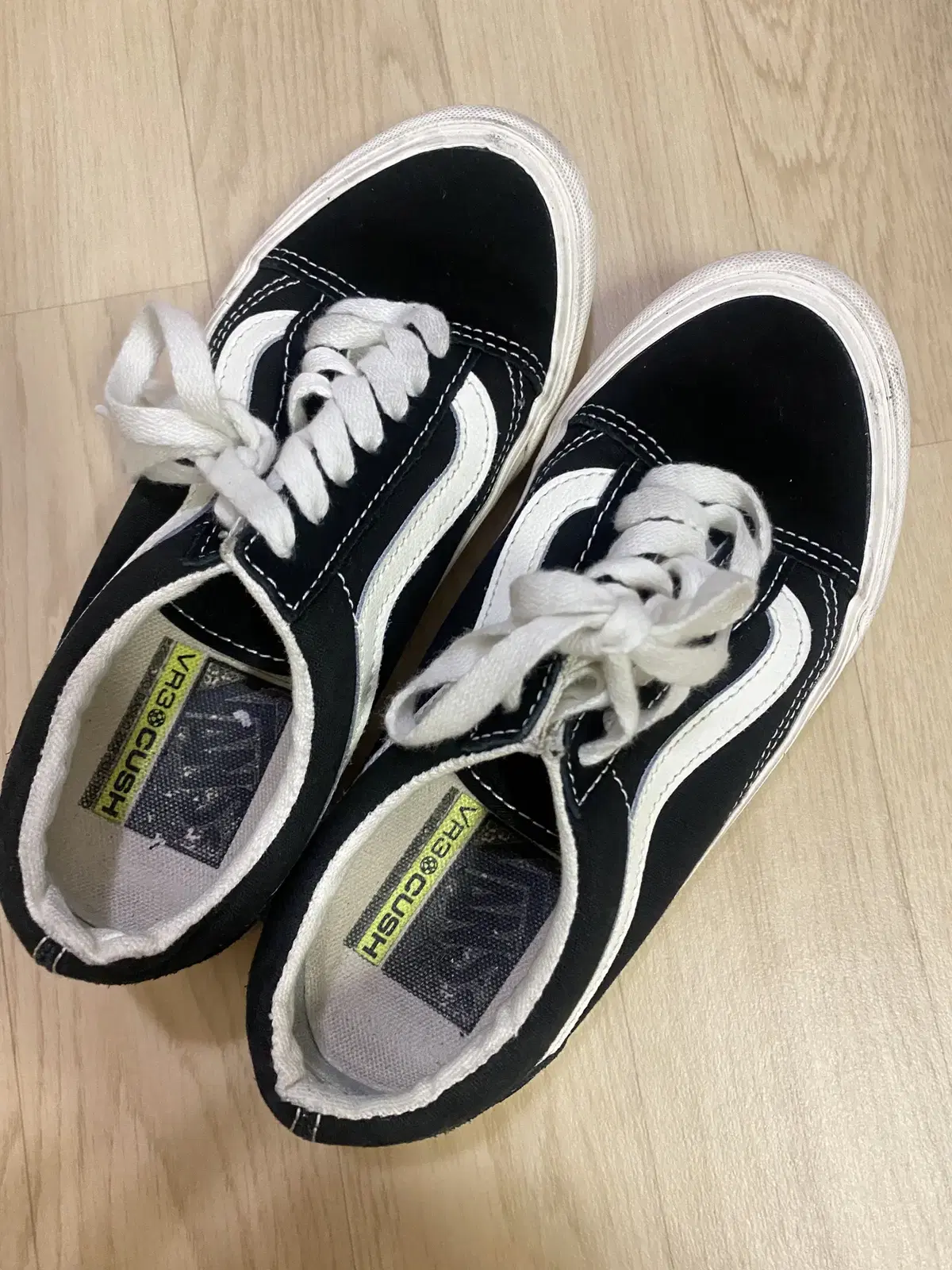 Vans Sneakers