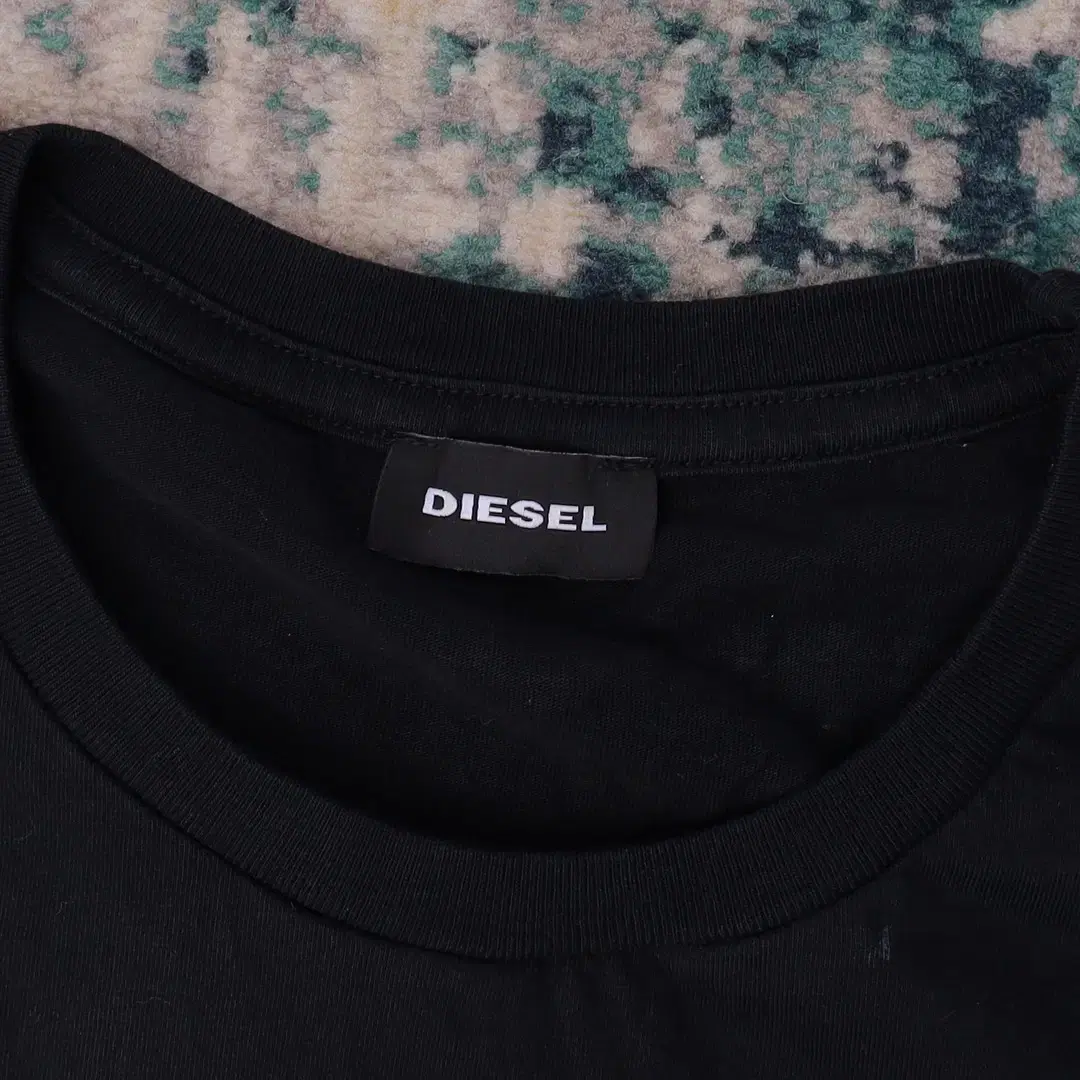 DIESEL 디젤 로고 티셔츠 블랙 M