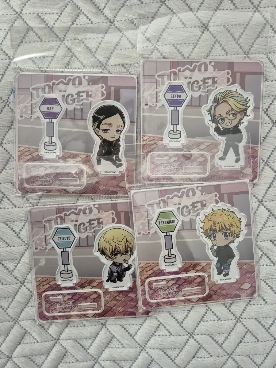 Toriben Tokyo Revengers Acrylic Stand sell Chifuyu Takemichi Hitani