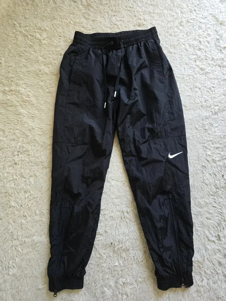 Nike Nylon Swoosh Pants L