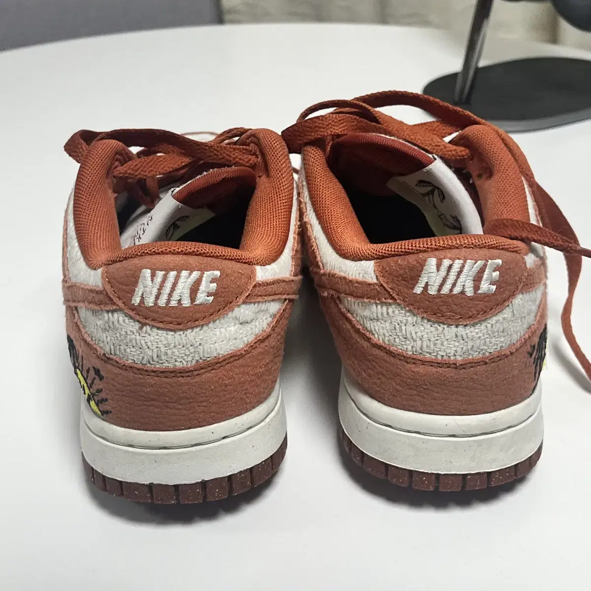 (W) 240 Nike Dunk Low SE Sun Club