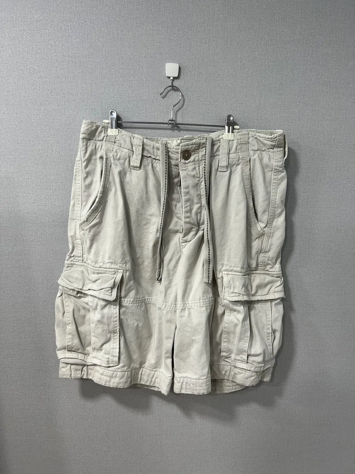 Y2K Abercrombie Cargo Shorts 32