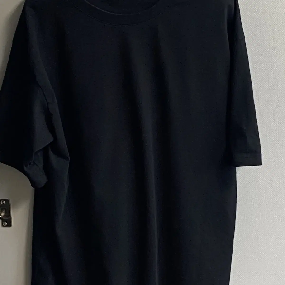 [M] etce DOUBLE NECK SHORT-SLEEVE TEE