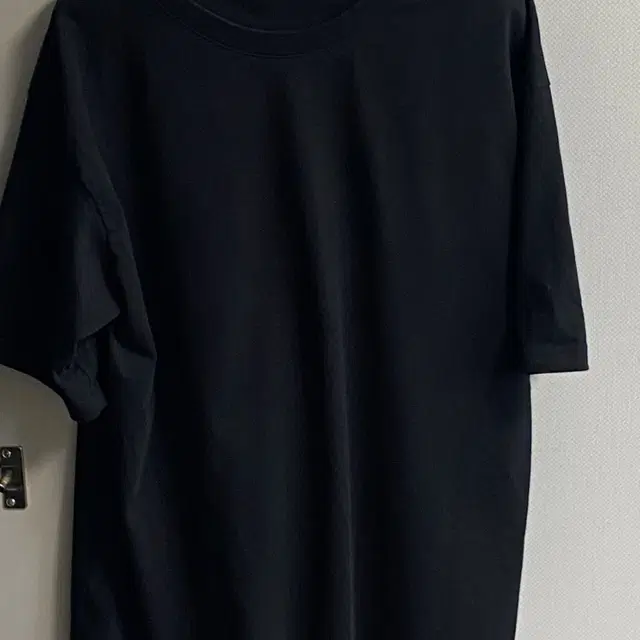 [M] etce DOUBLE NECK SHORT-SLEEVE TEE