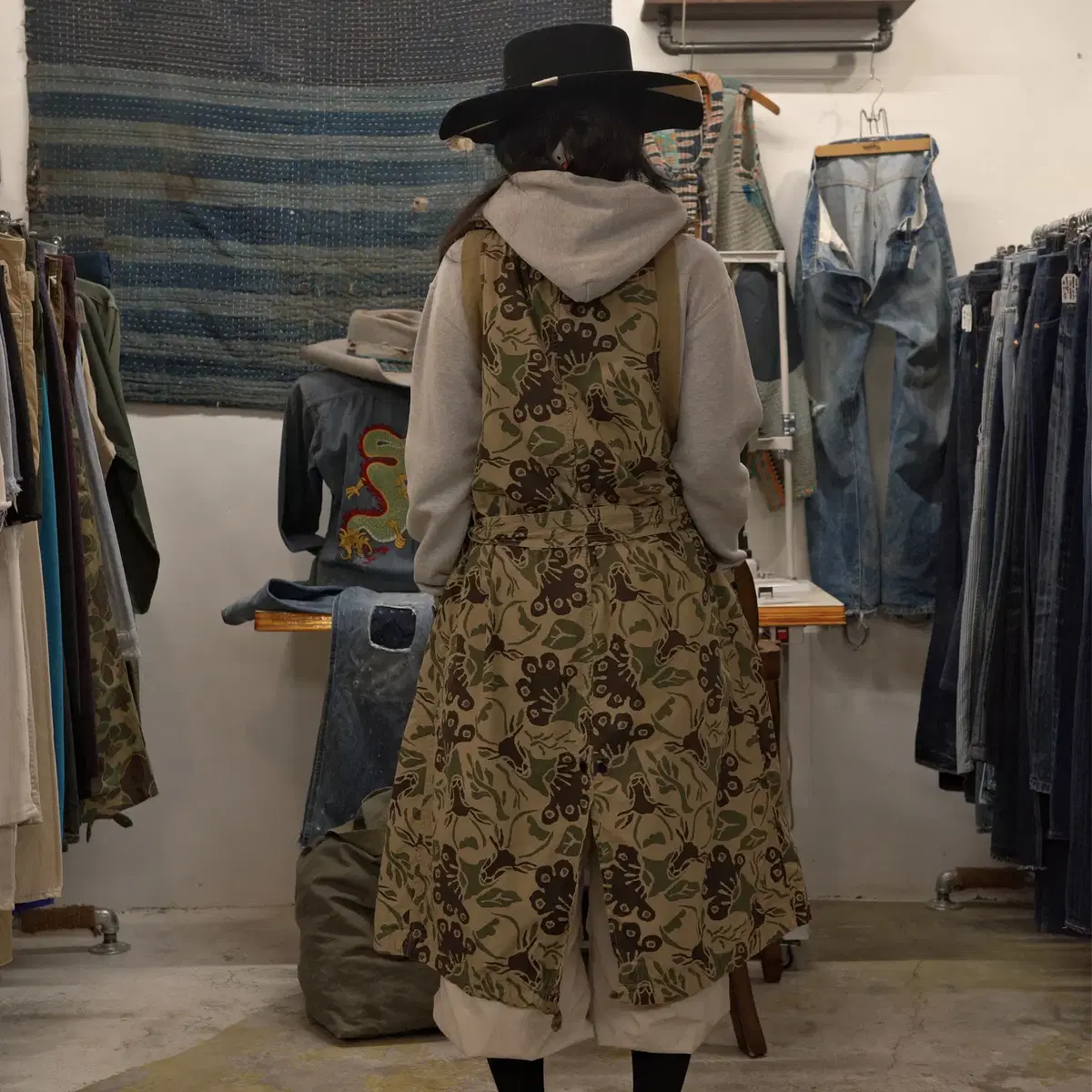 old kapital deer camo sleeveless coat