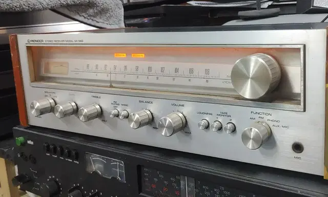 PIONEER SX-550 리시버앰프