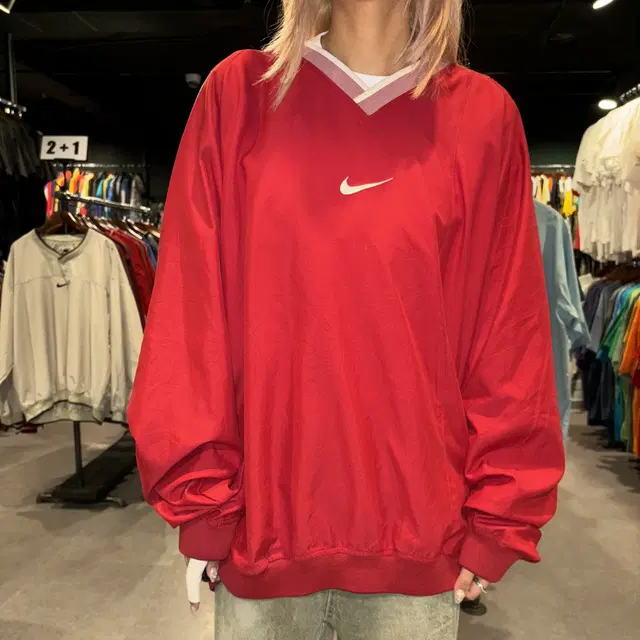 (162) NIKE 나이키 올드스쿨 레드 스우시 포켓 웜업 (XL)