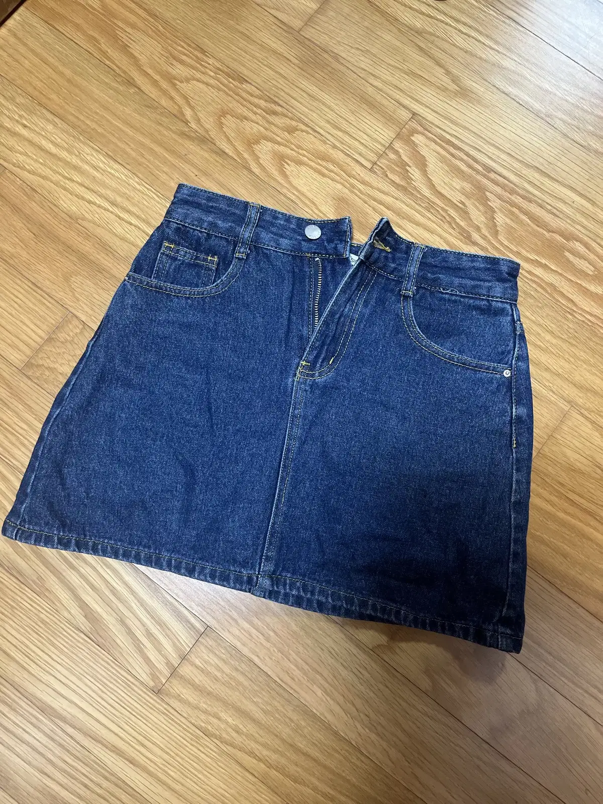 Basic denim skirt (with built-in pant)