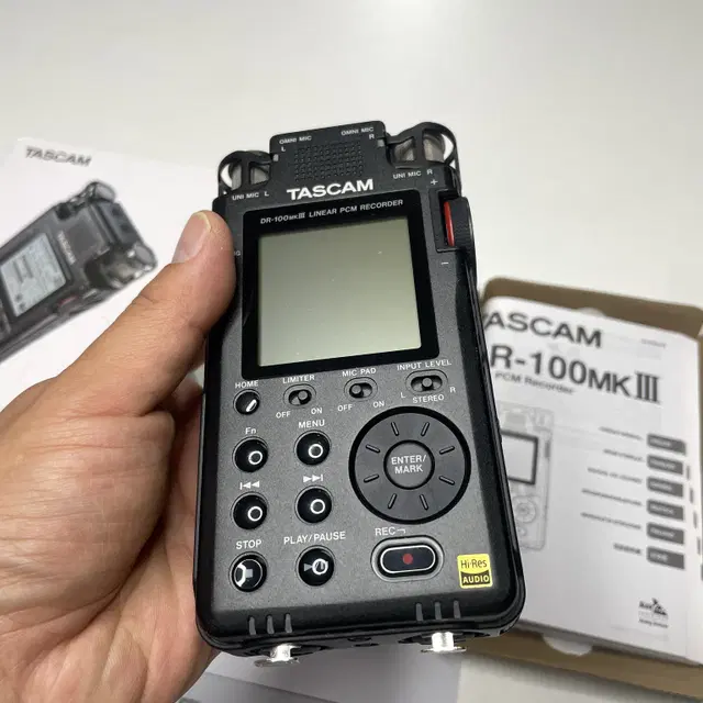 DR-100MK3_TASCAM