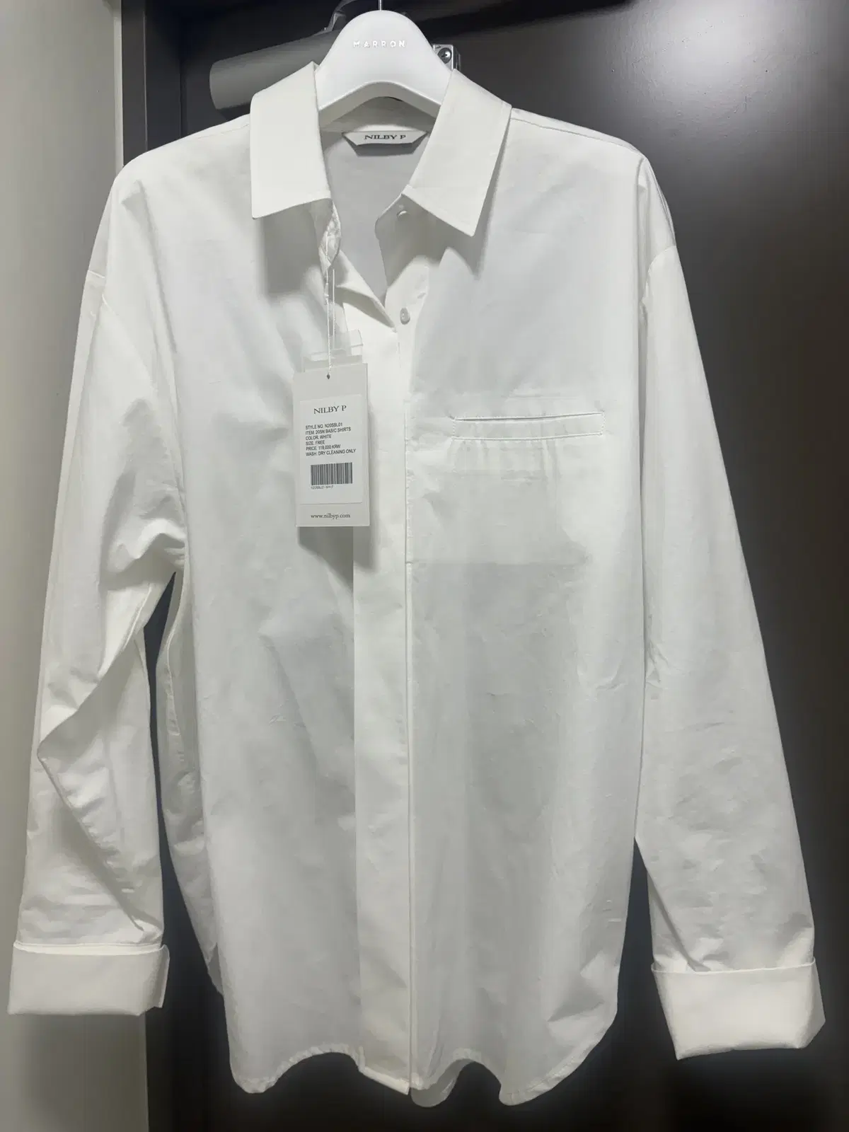 [New unworn] Neil Baffey White Shirt