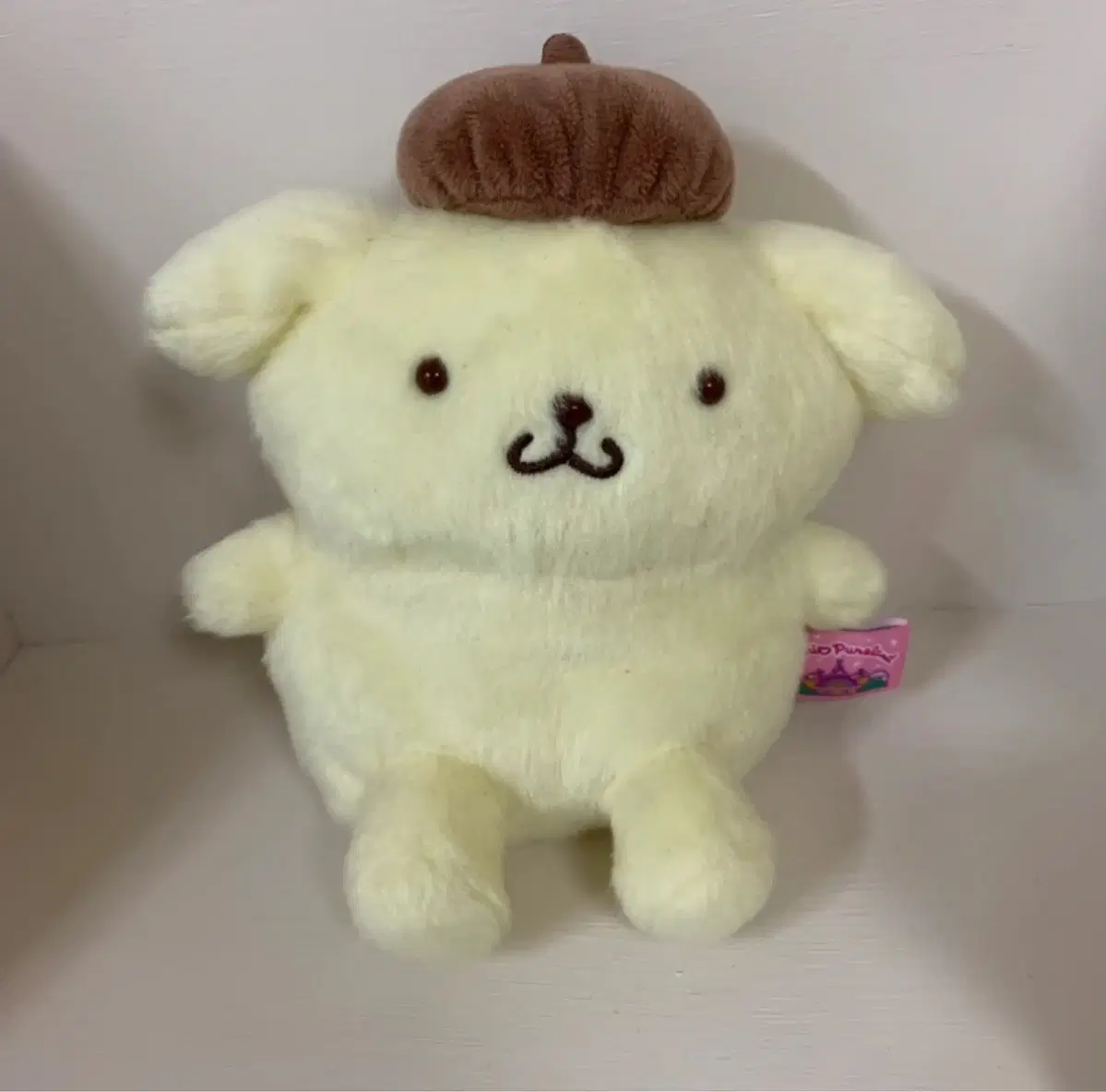 I sell pompompurin (2022 san rio genuine) huwa doll 