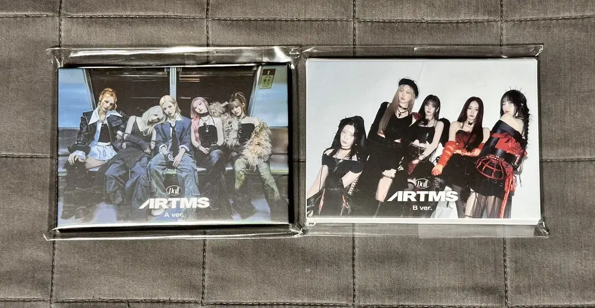 [source]ARTMS Artemis QR version sealed album Loona