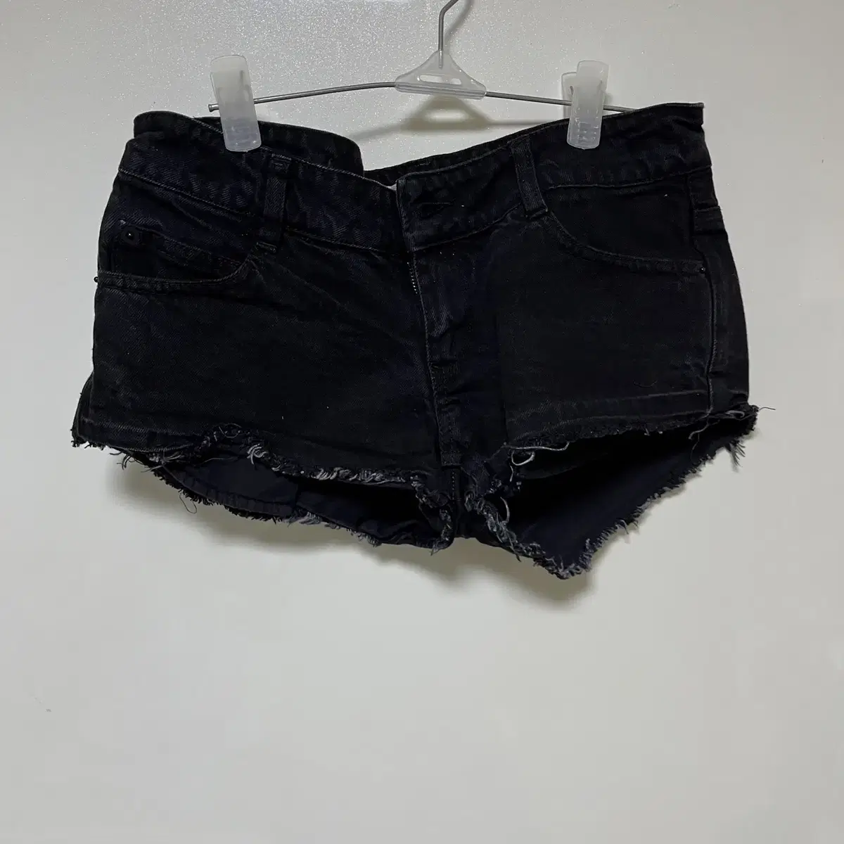 brandy melville 브랜디멜빌 블랙 핫팬츠 M