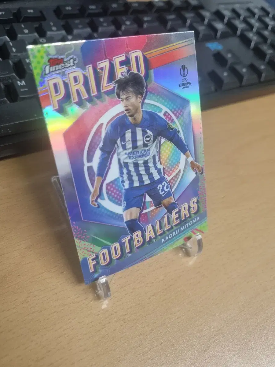 24Tops Finest Brighton Kaoru Mitoma Insert Football Kard