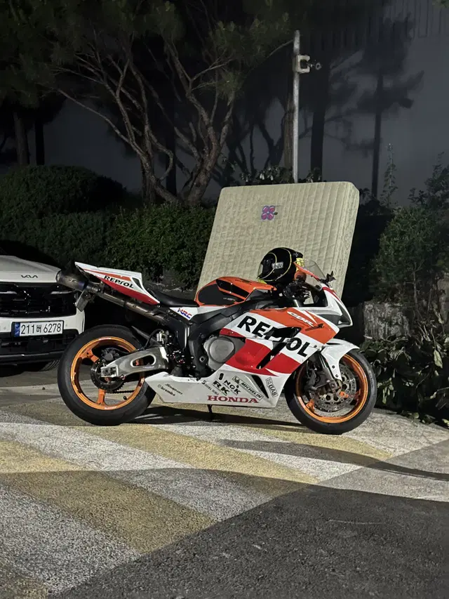 CBR1000rr 04 대차 XX