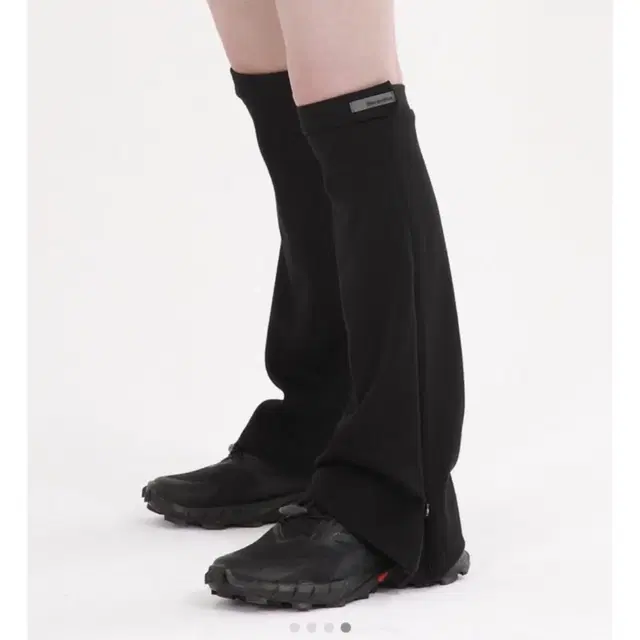 Wsc archive Strap leg warmer