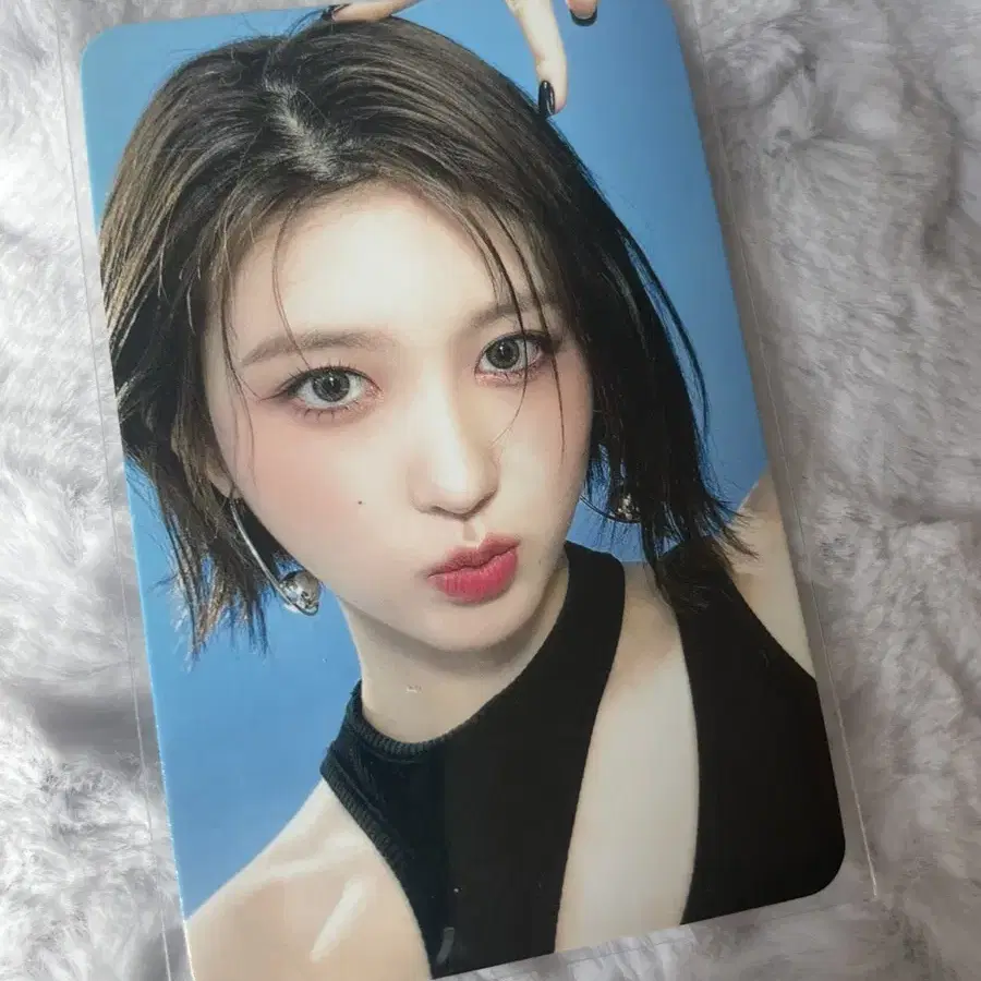 아이브 IVE 가을 아이엠 IAM 모켓샵 미공포 양도