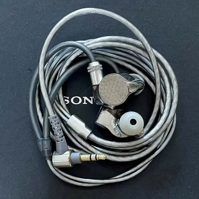 소니(Sony)IER-Z1R IEM[최종 가격]