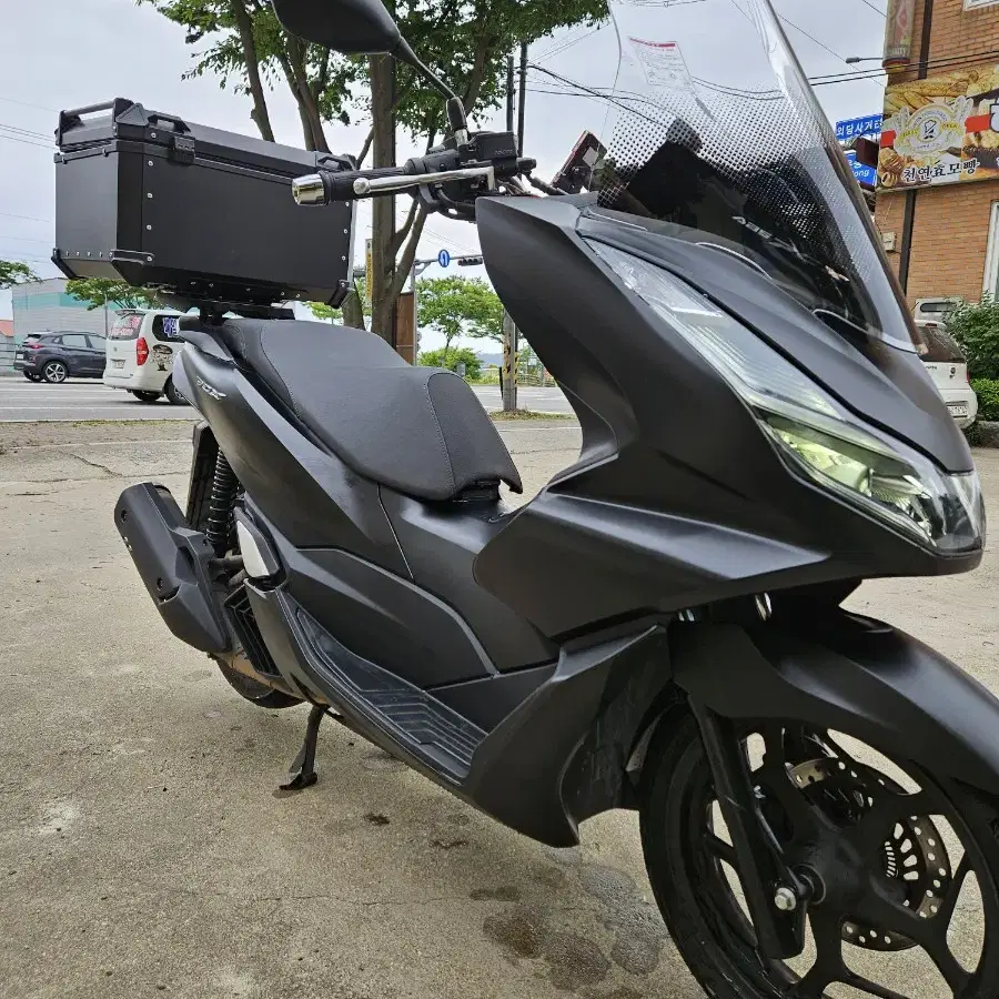 혼다 pcx125 22년식 2만6천 팝니다