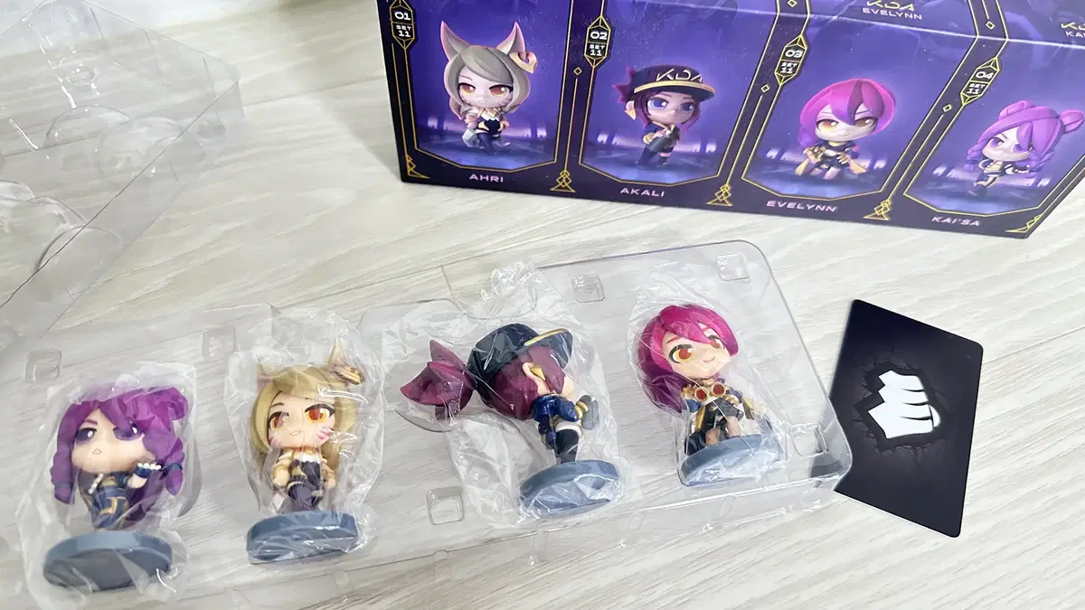 Roll KDA Minifigures