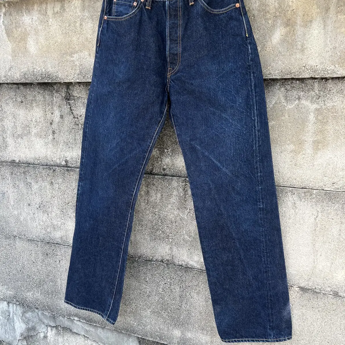 (30)Vintage International world jeans