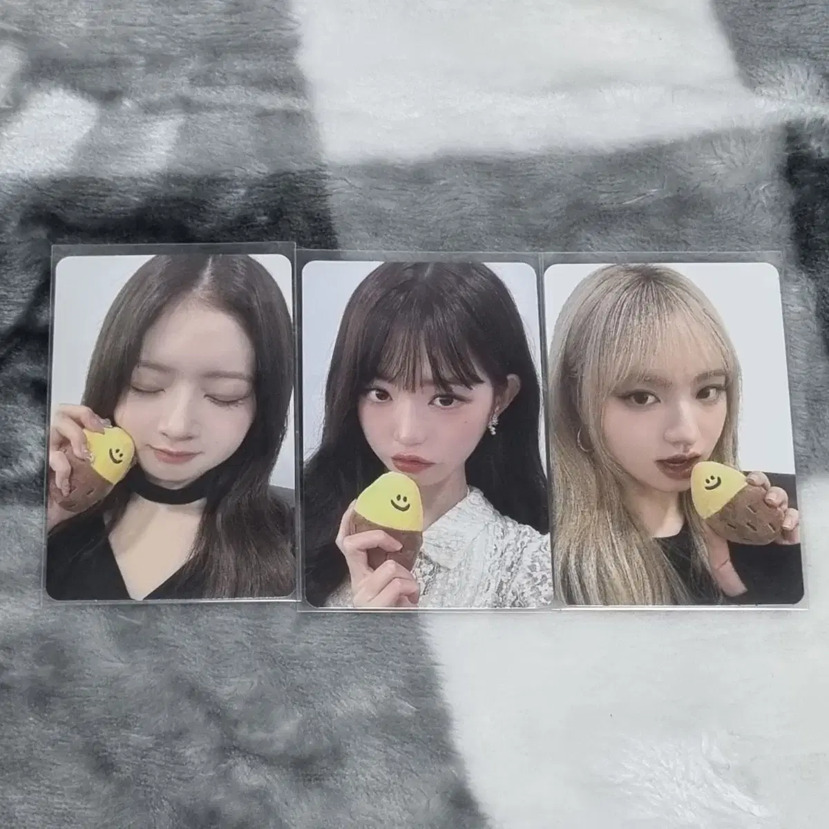 Ive jang wonyoung lay liz Maine Winter Treats Photocard