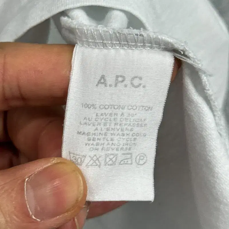 A.P.C 아페쎼 화이트 반팔티 L