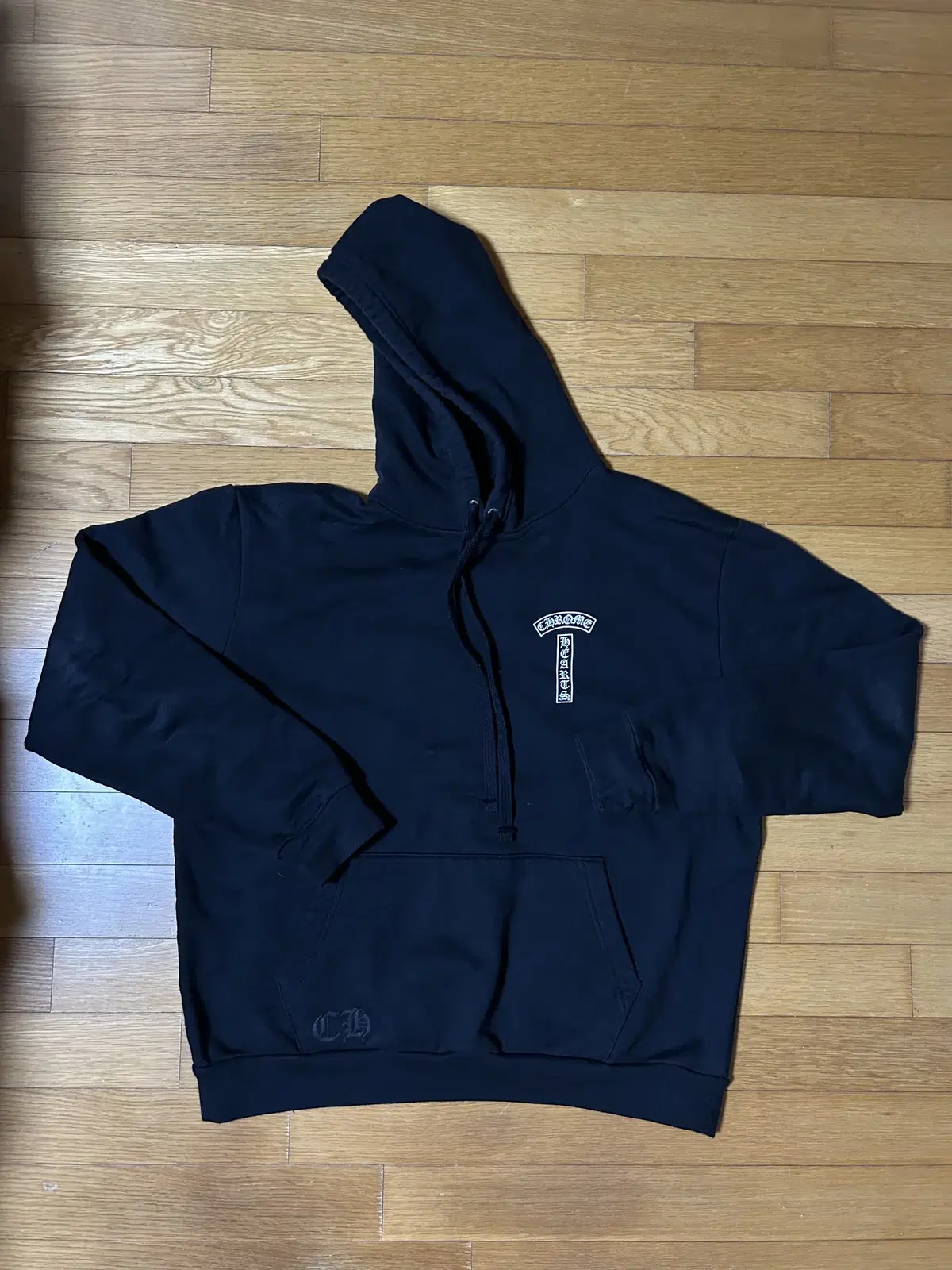 [M] Chrome hearts hoodie sold in black color