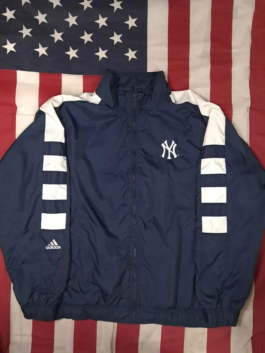 Original 90's Adidas X New York Yankees Windbreaker Jacket