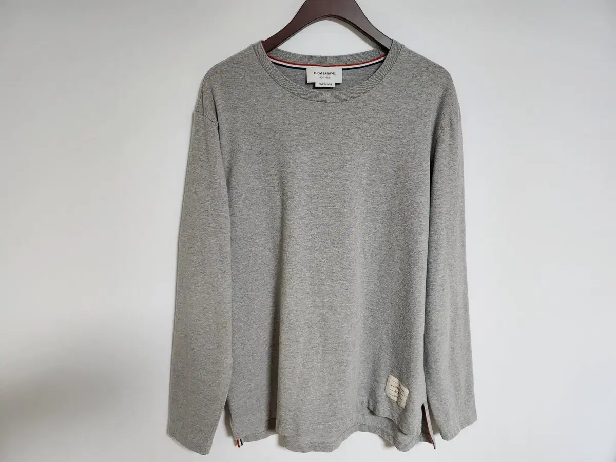 [5] Thom Browne Gray Three-Wire Hidden Long Sleeve MJS068A