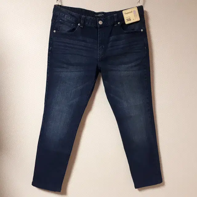 35/Bang Bang Slim Tapered Fit Jeans/35-528