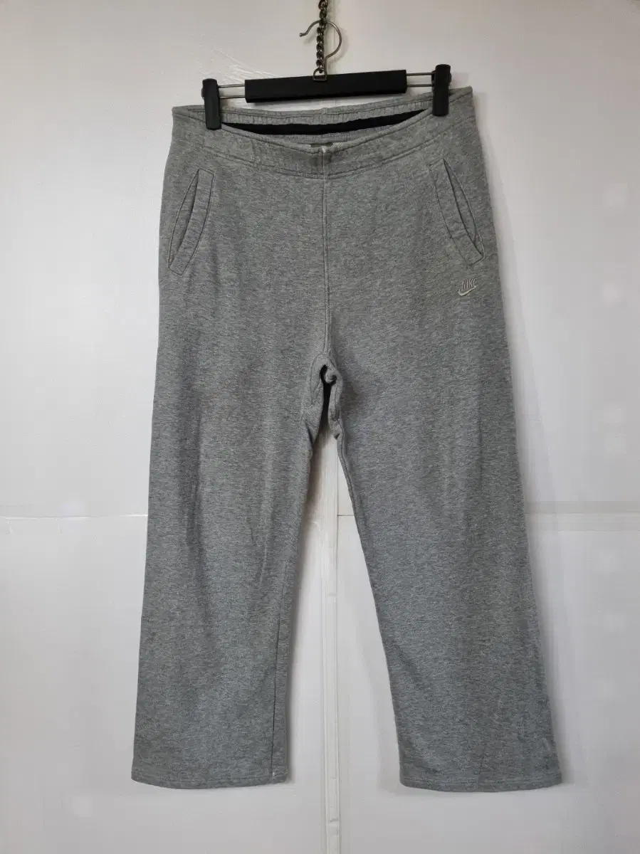 35)Nike Training Churi Ring Pants