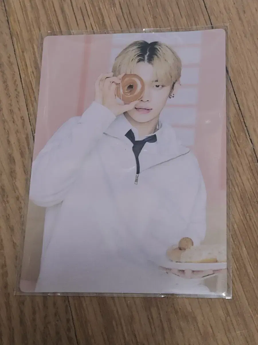 Choi Yeonjun Bake shop Photocard