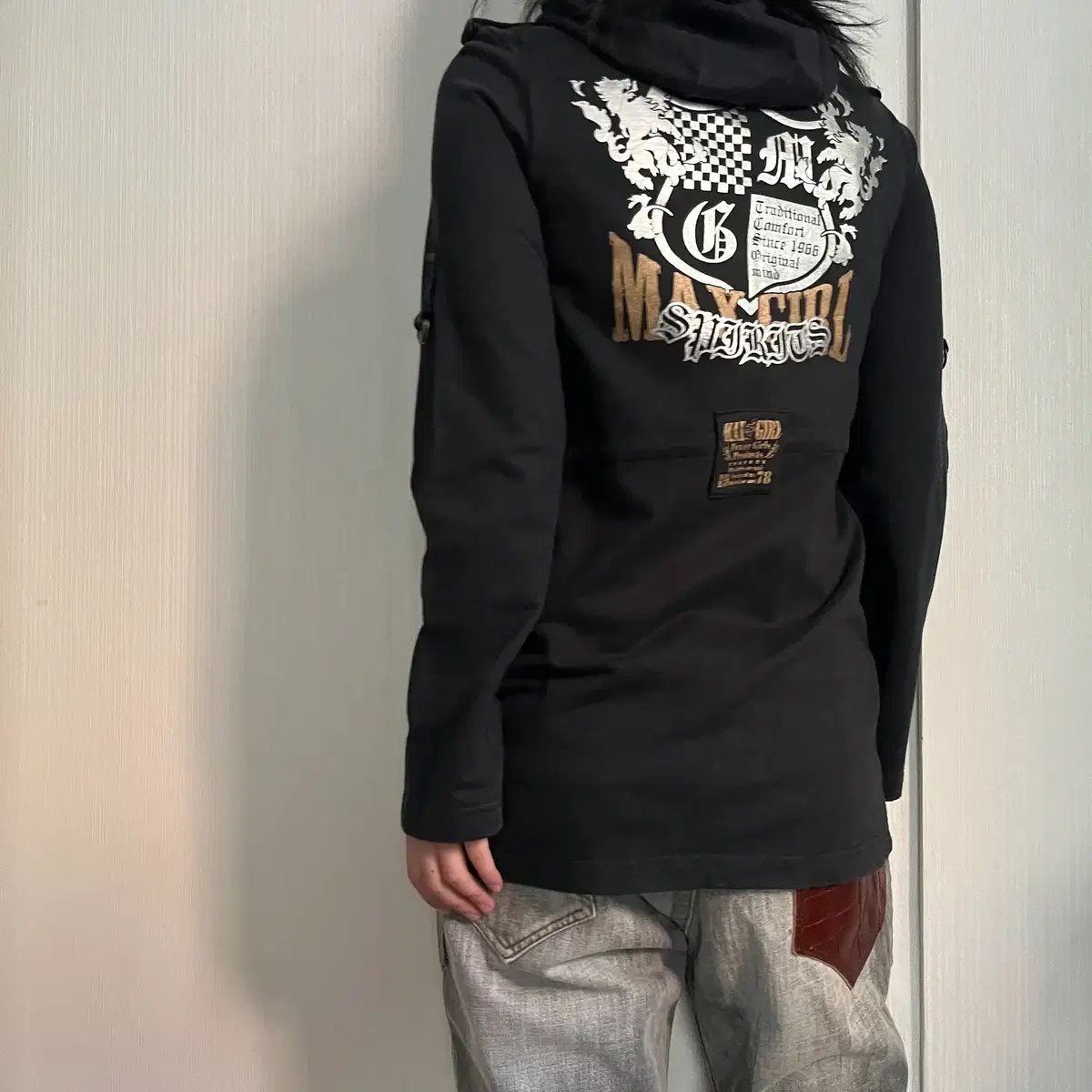 Back printing high neck hood zip up