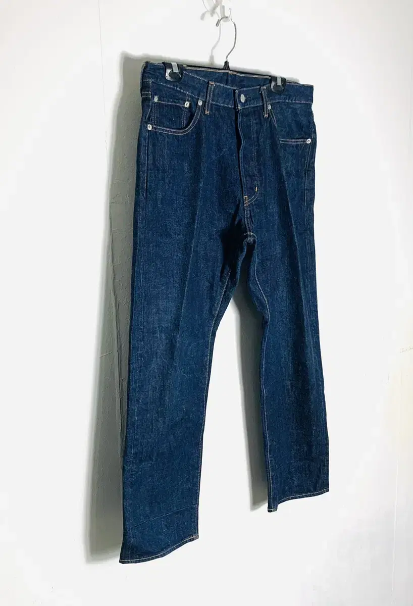 Ordinary Fit Jeans