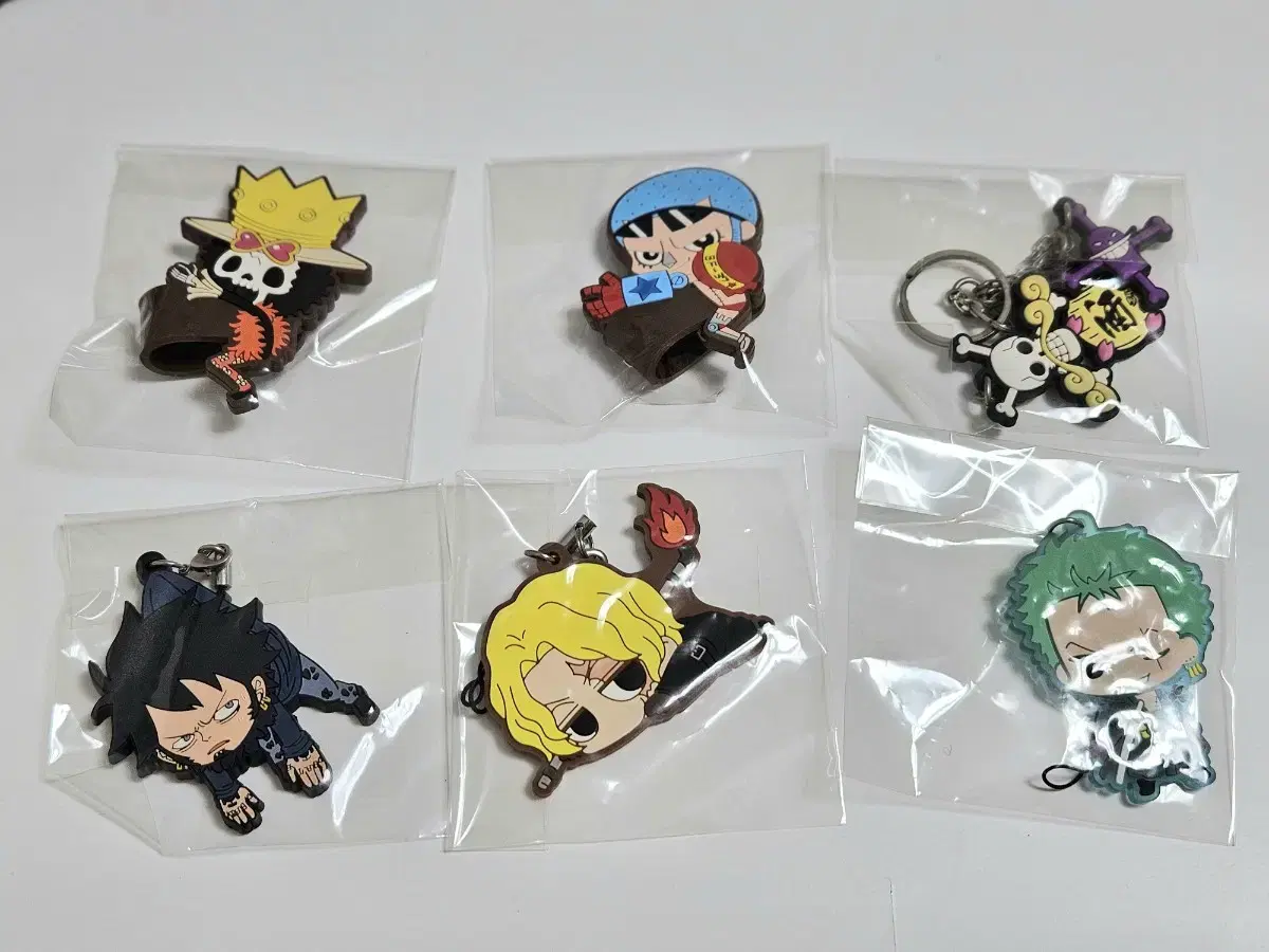 [ONEPIECE Goods] keyring Rubber Strap