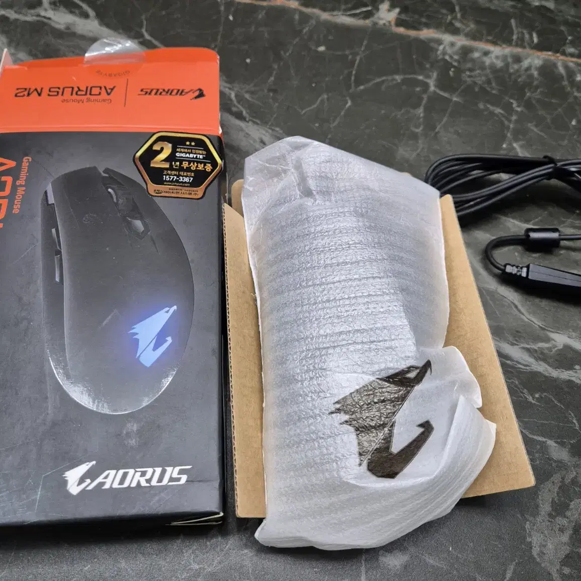 기가바이트 어로스 AORUS M2유선마우스