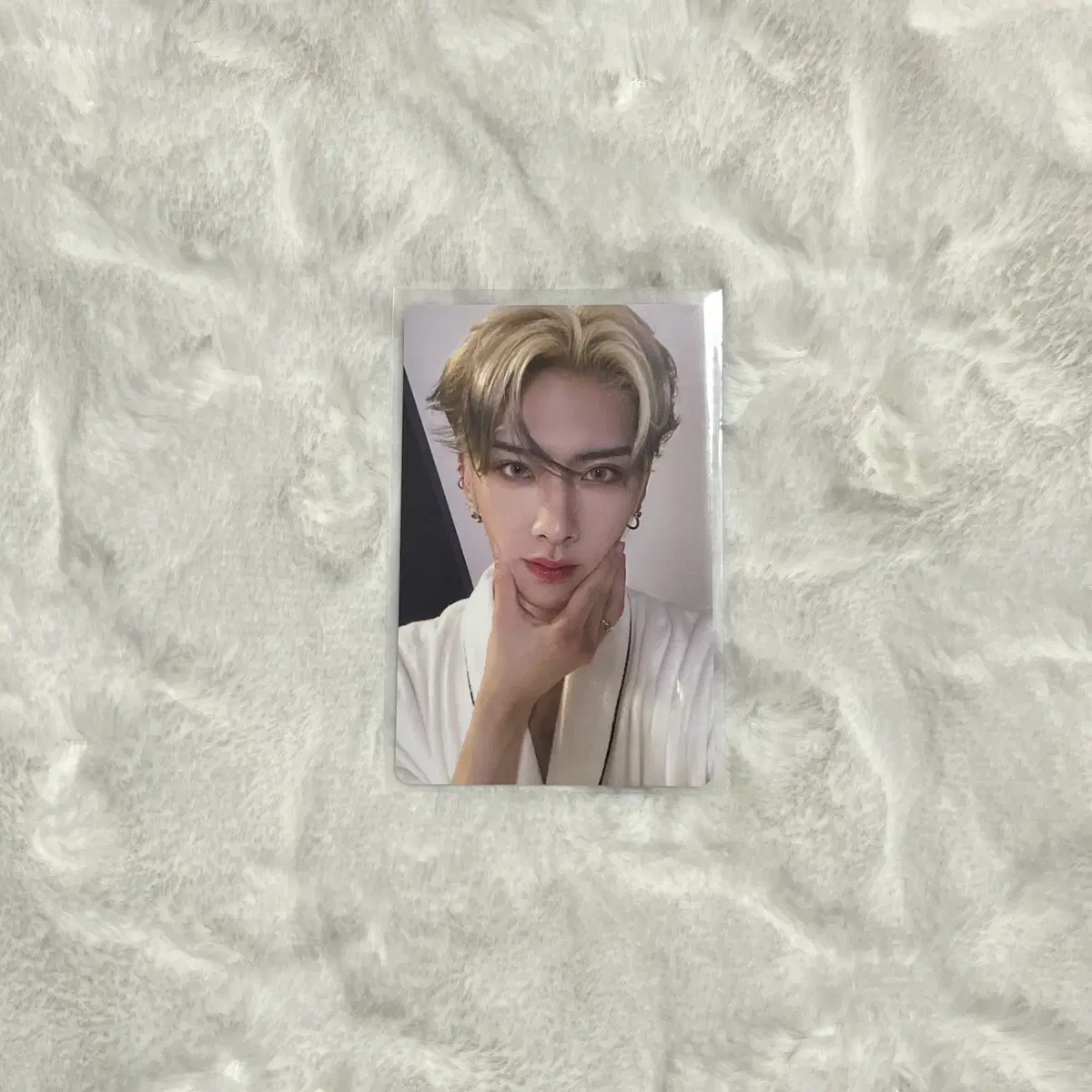 Zerobaseone zb1 ricky unreleased photocard with muu Volmalang