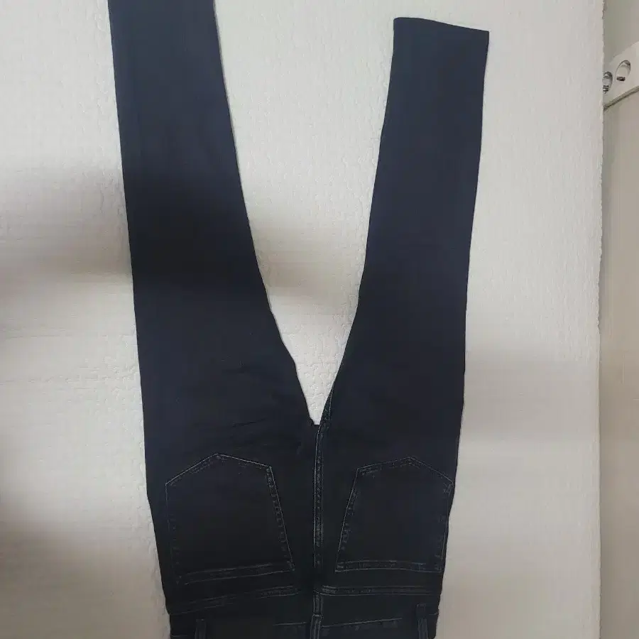 띠어리 Skinny Fit Jean in Stretch Denim