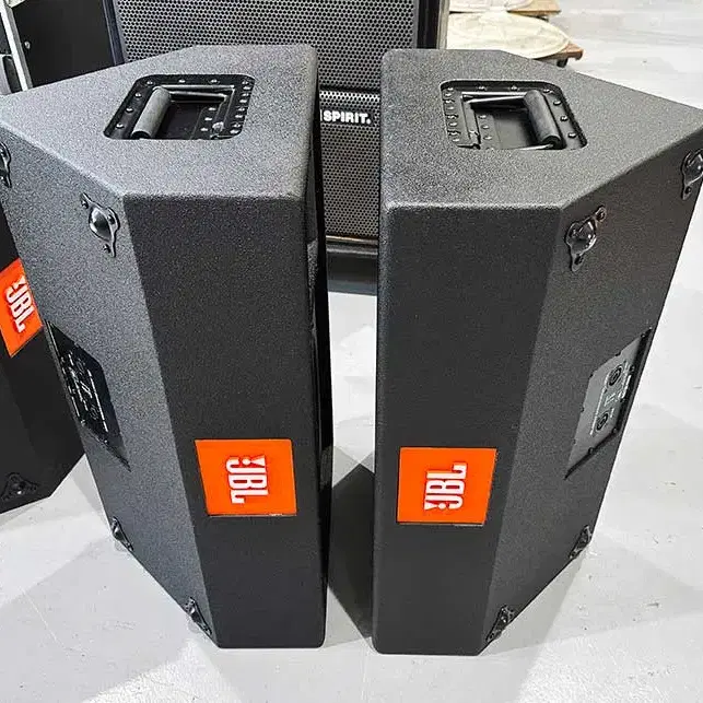 JBL Array Series 14인치 모니터 스피커 4890A