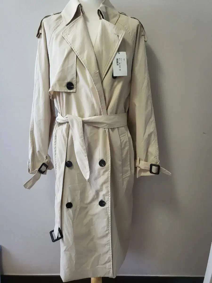 (Brand new, dry cleaned) Nanning Gu Trench Coat F