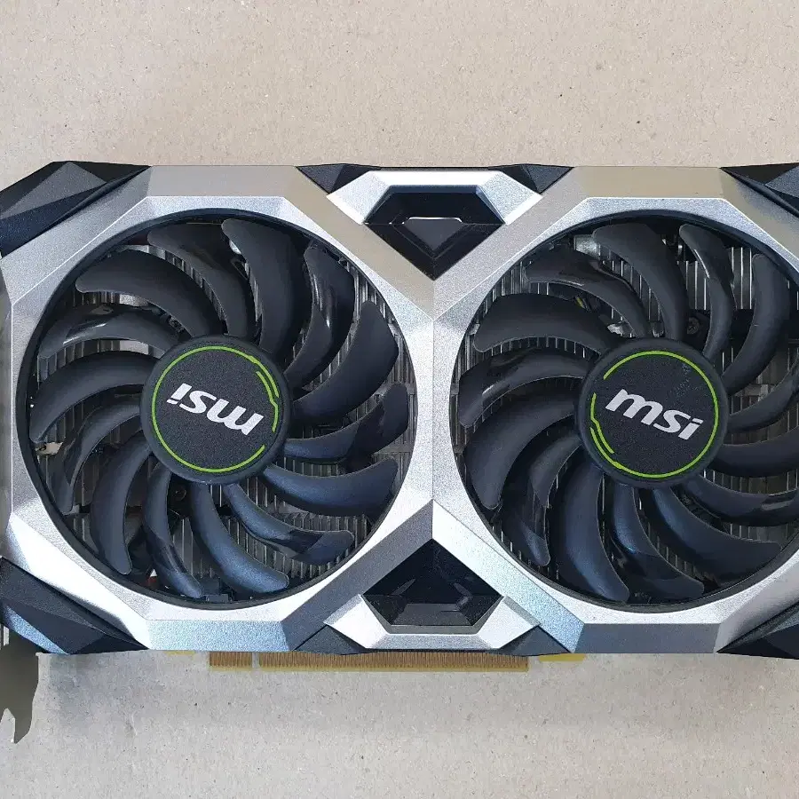 지포스 GTX1660 SUPER 6GB 팝니다