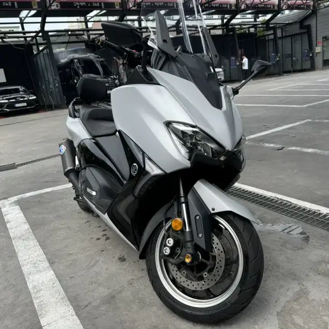 2019년식 TmaxDx 530cc 34xxxx  부산