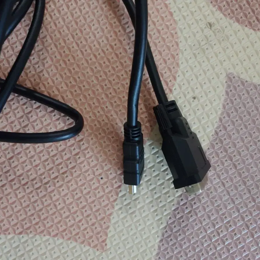 dvi to hdmi 2.1미터