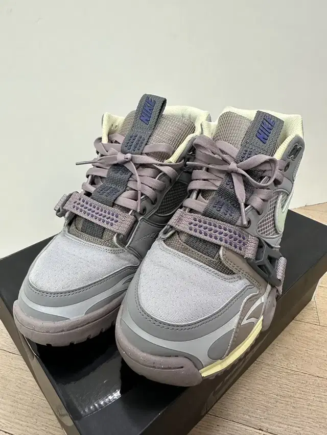 나이키 에어트레이너 1 SP 300 AIR TRAINER 1 SP