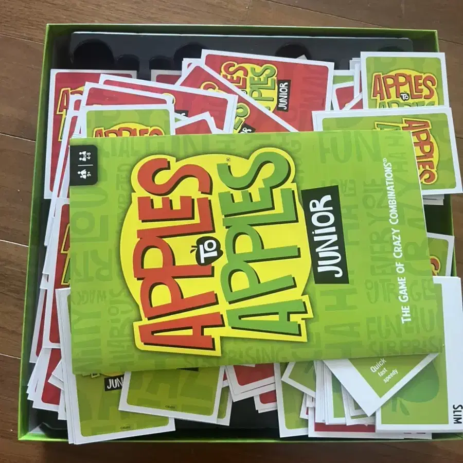 애플스 투 애플스 apples to apples 보드게임