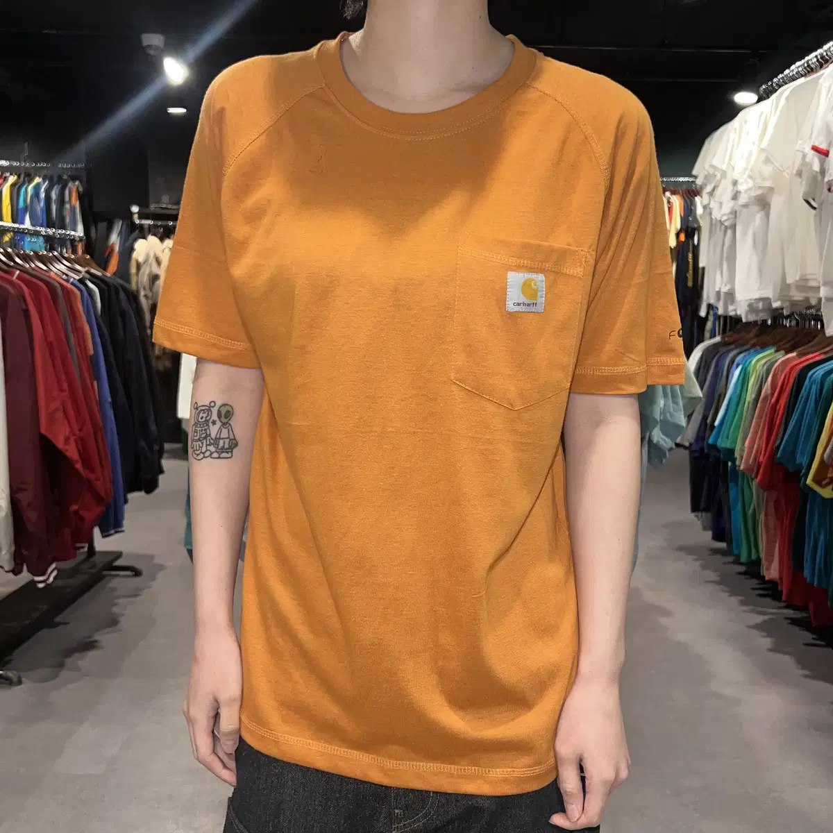 (171) CARHARTT 칼하트 원포켓 기본 면 반팔 티셔츠 오렌지 S