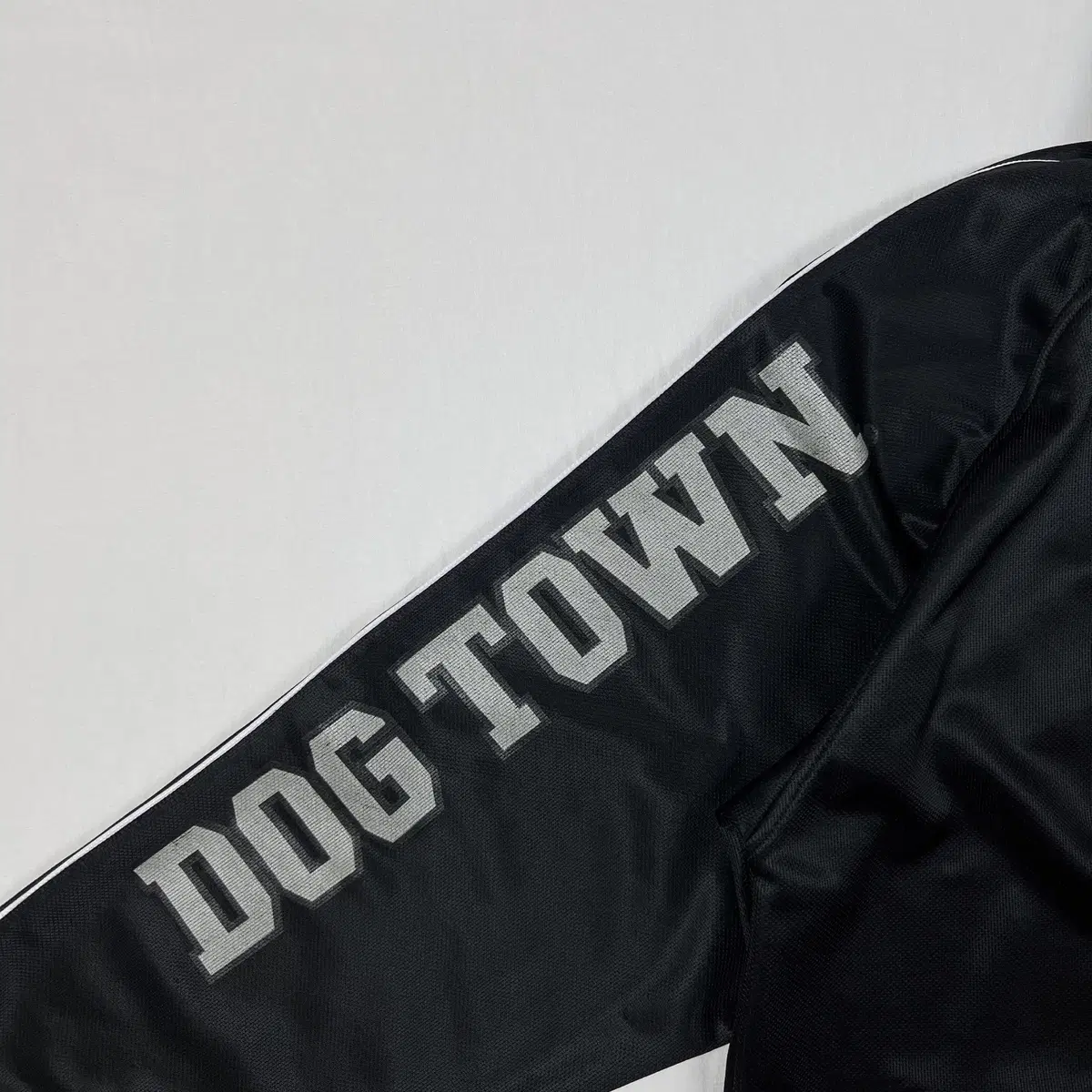 90s 도그타운 dogtown 스케이트보드 로고 암 스펠아웃 집업 자켓